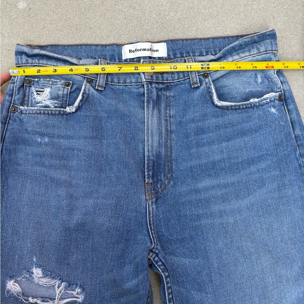 Reformation The Julia High Rise Cigarette Jean in Wash Antigua Denim Size 30 - Picture 2 of 7